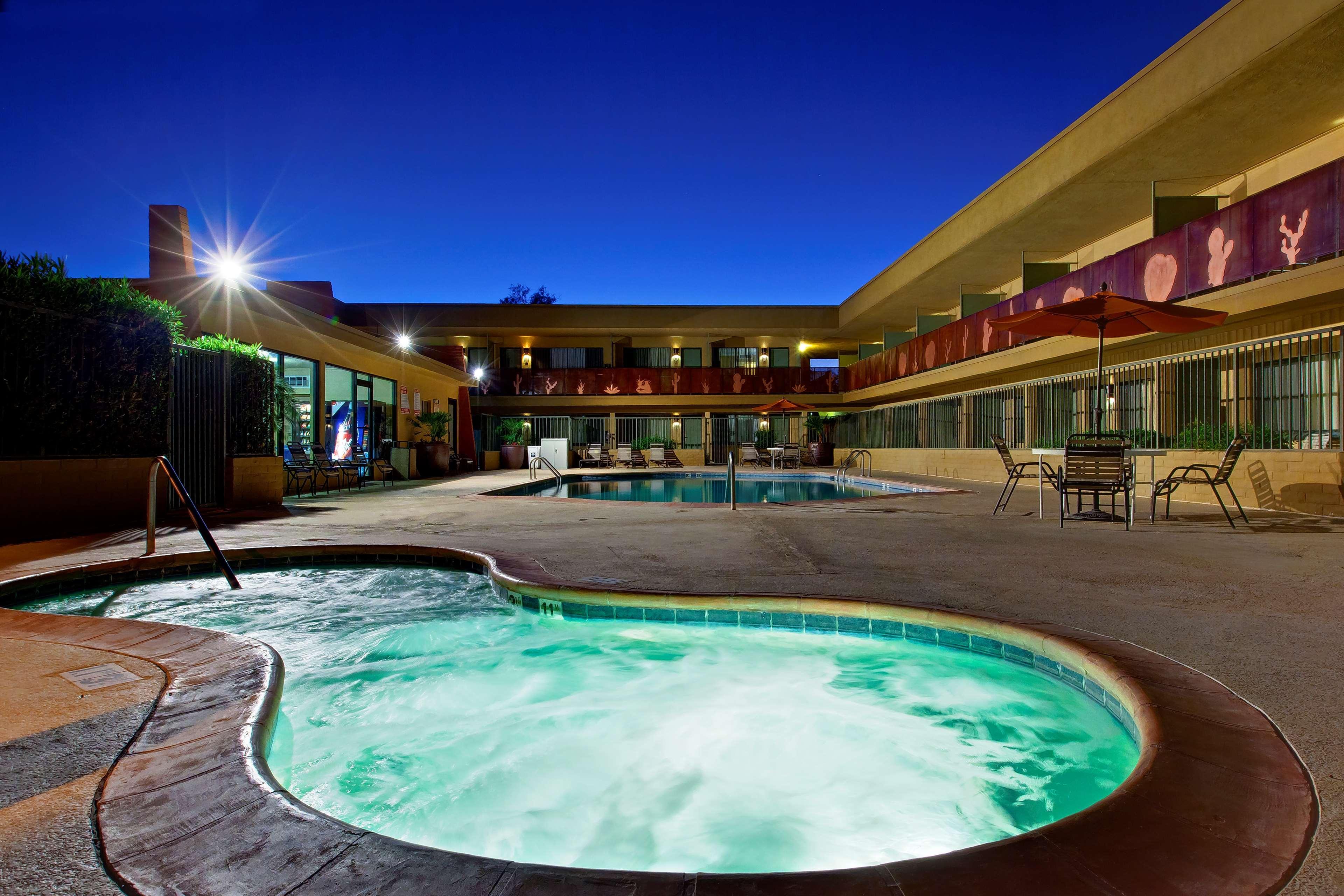 Best Western Royal Sun Inn & Suites Tucson Ngoại thất bức ảnh