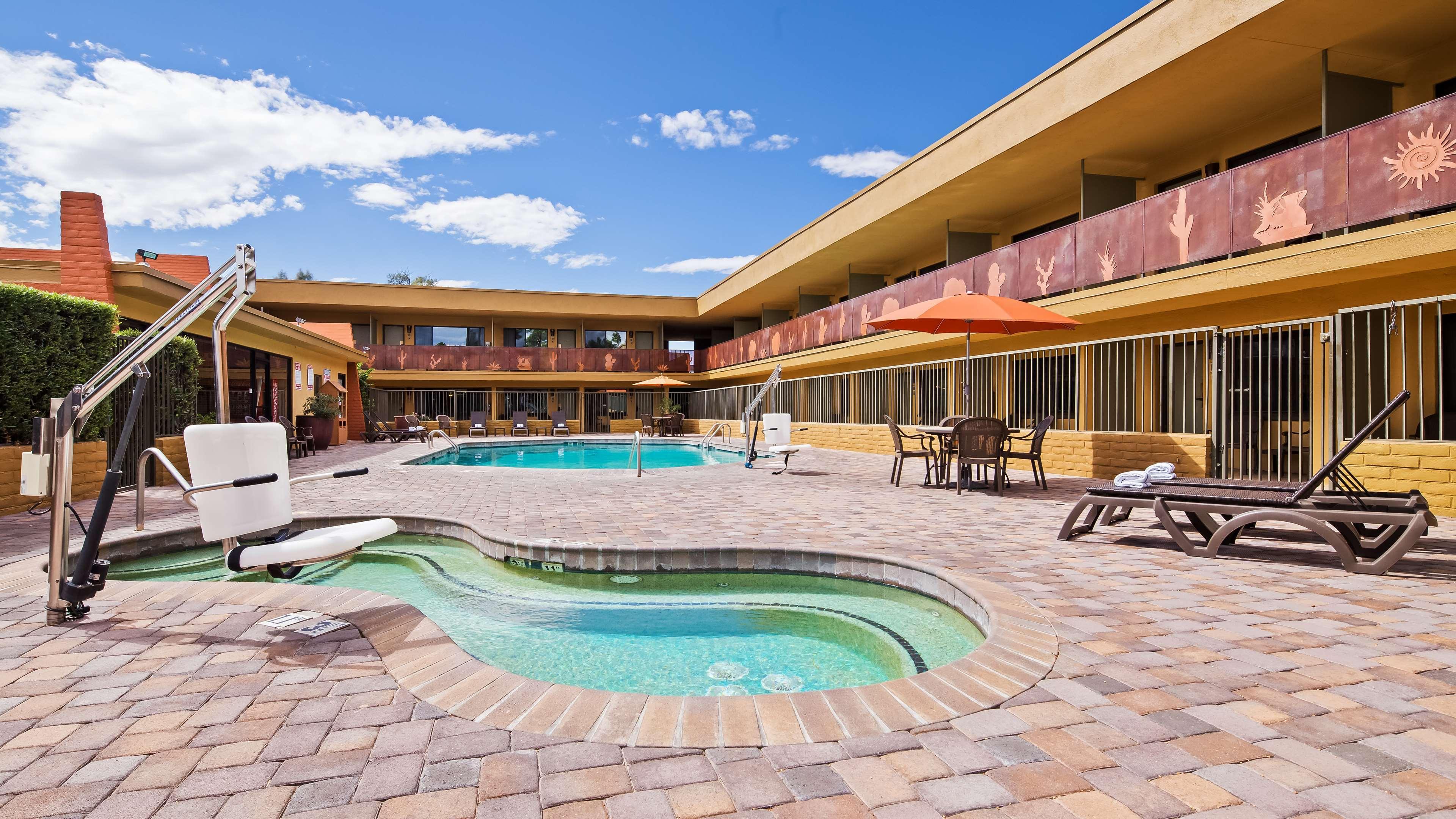 Best Western Royal Sun Inn & Suites Tucson Ngoại thất bức ảnh